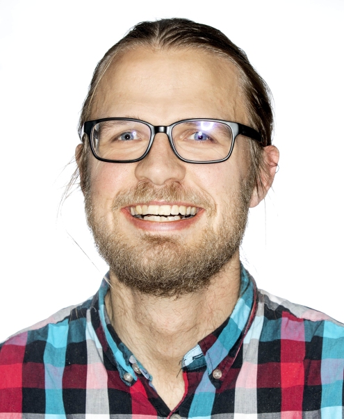 Jonas-min